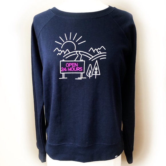 3 / $25 MINT GREEN navy crewneck size women’s med - Picture 1 of 5